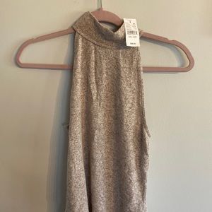 ⭐️ 2/$10 - PacSun tank